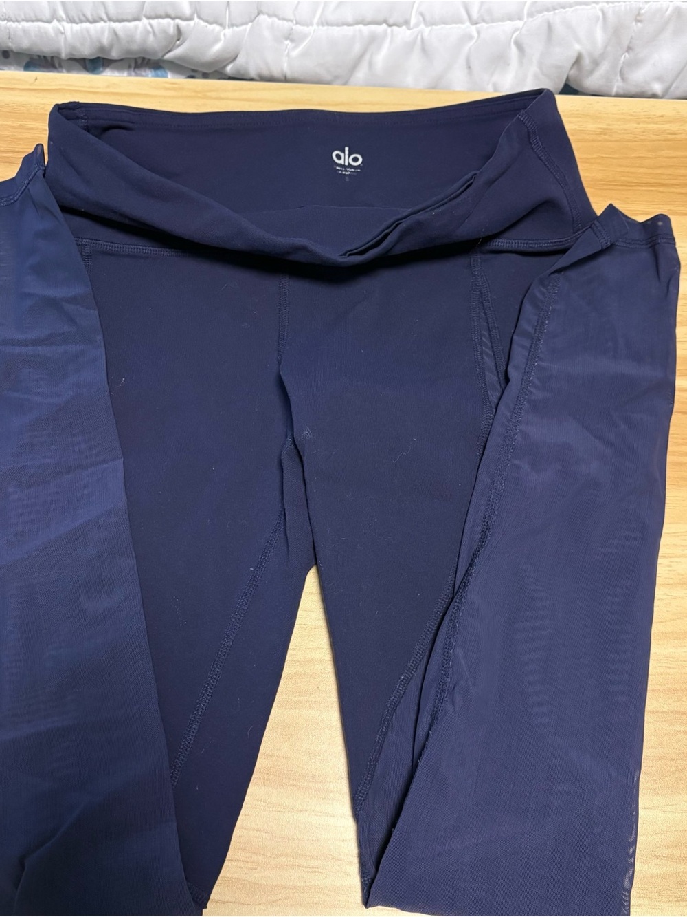 ALO Yoga Blue High-Rise Leggings with Logo Small